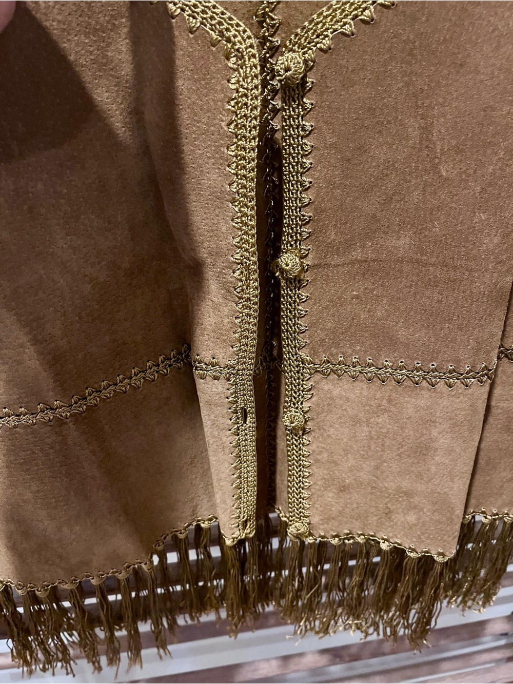 Vintage-Inspired Fringe Suede Jacket - Brown - Picture 5 of 9